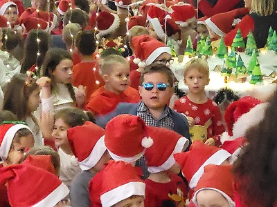 BOŽIĆNE PRIREDBE  U VRTIĆU - slika broj: 8