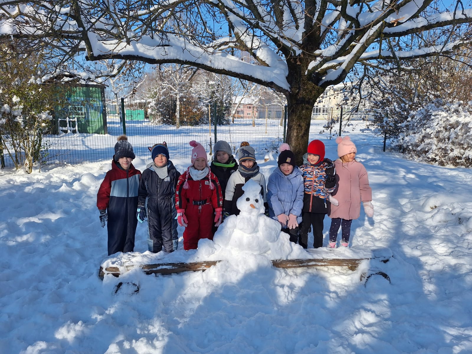 Snježne radosti u vrtiću - slika broj: 1