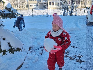 Snježne radosti u vrtiću - slika broj: 4