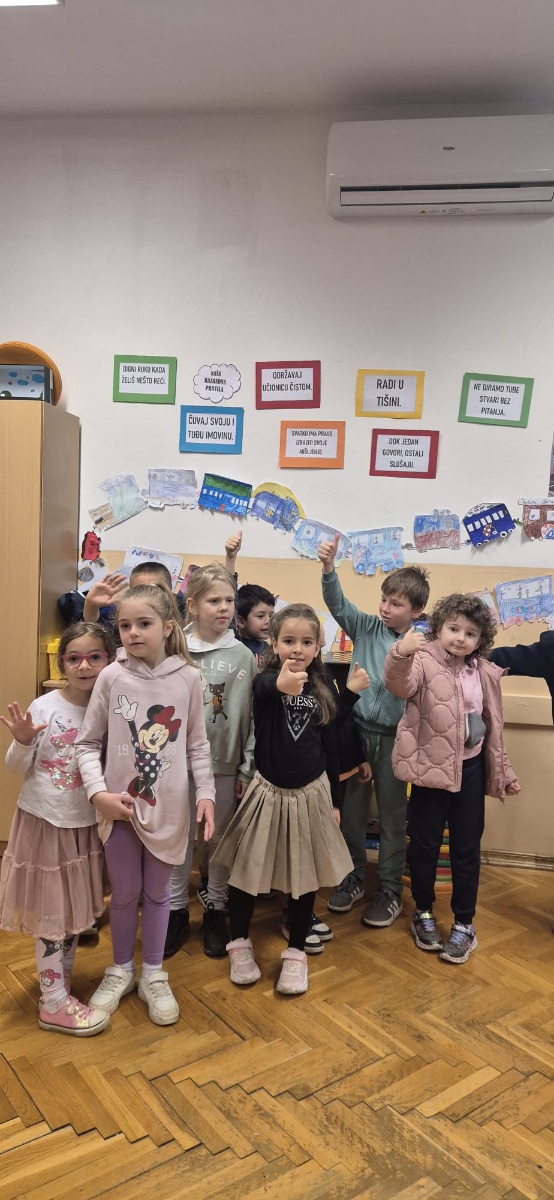 Posjet predškolskih skupina Osnovnoj školi Eugen Kvaternik - slika broj: 7