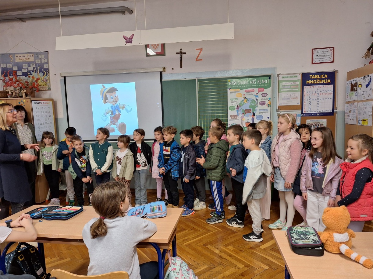 Posjet predškolskih skupina Osnovnoj školi Eugen Kvaternik - slika broj: 9