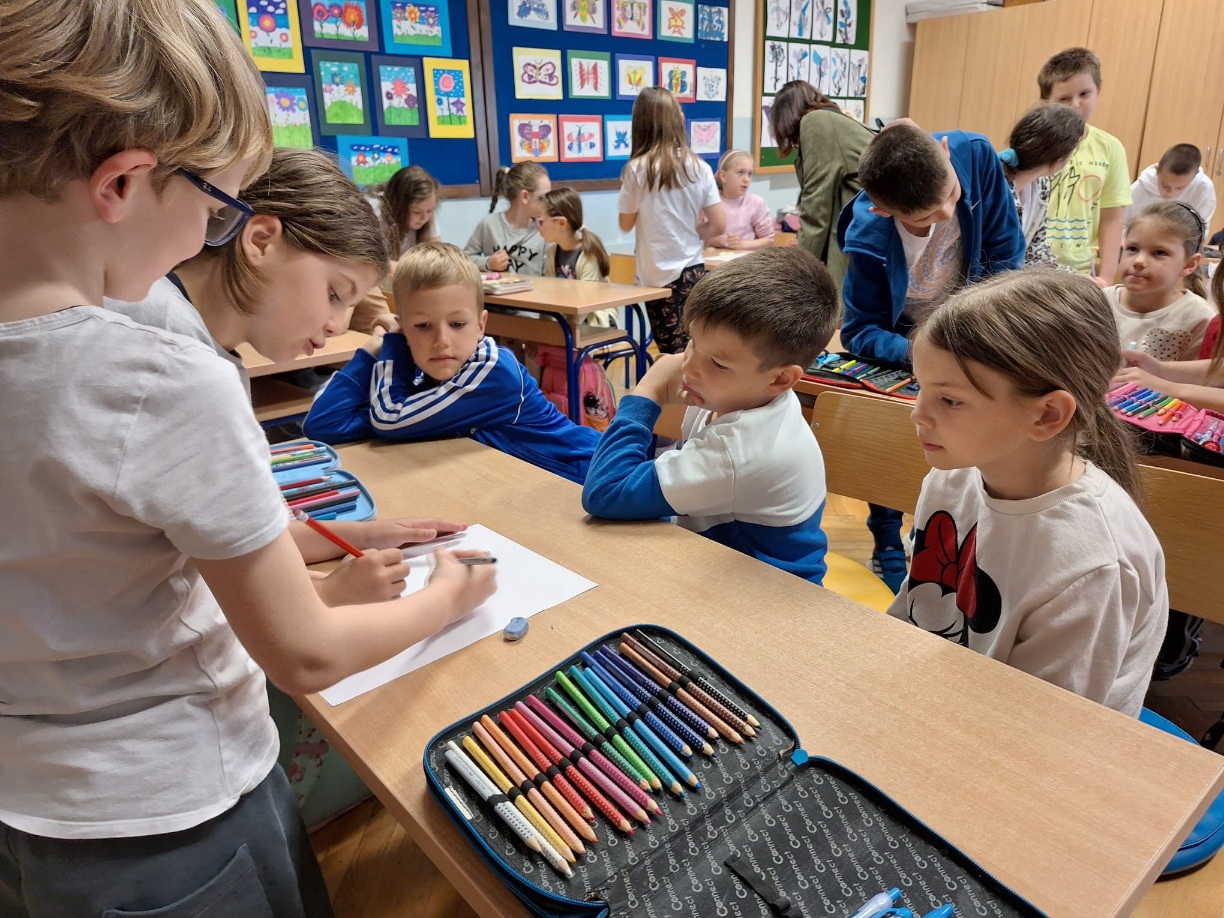 Posjet predškolskih skupina Osnovnoj školi Eugen Kvaternik - slika broj: 11